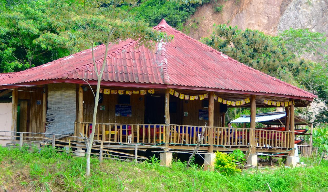 Chomdoy Bungalow & Restaurant Luang Namtha Exterior photo